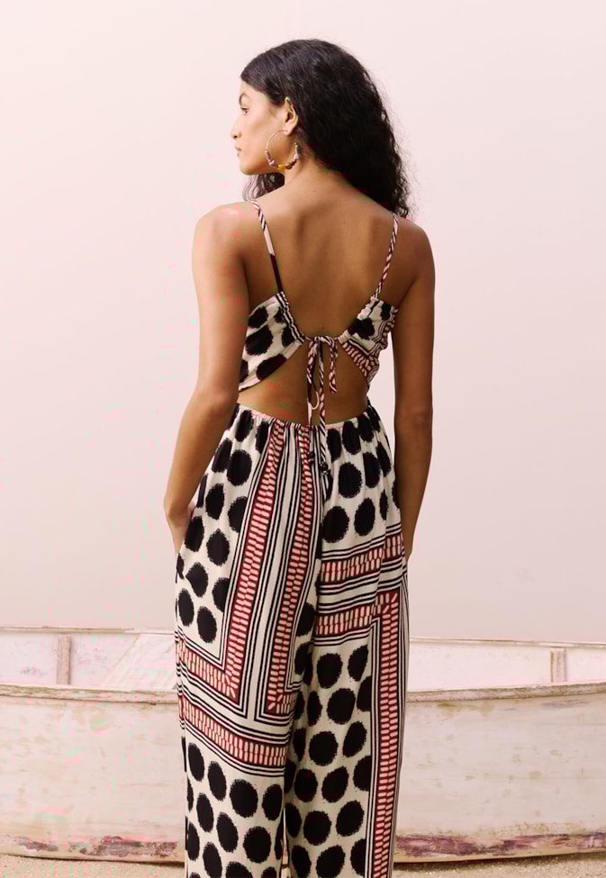 Macacão Decote Reto Estampado Açaí