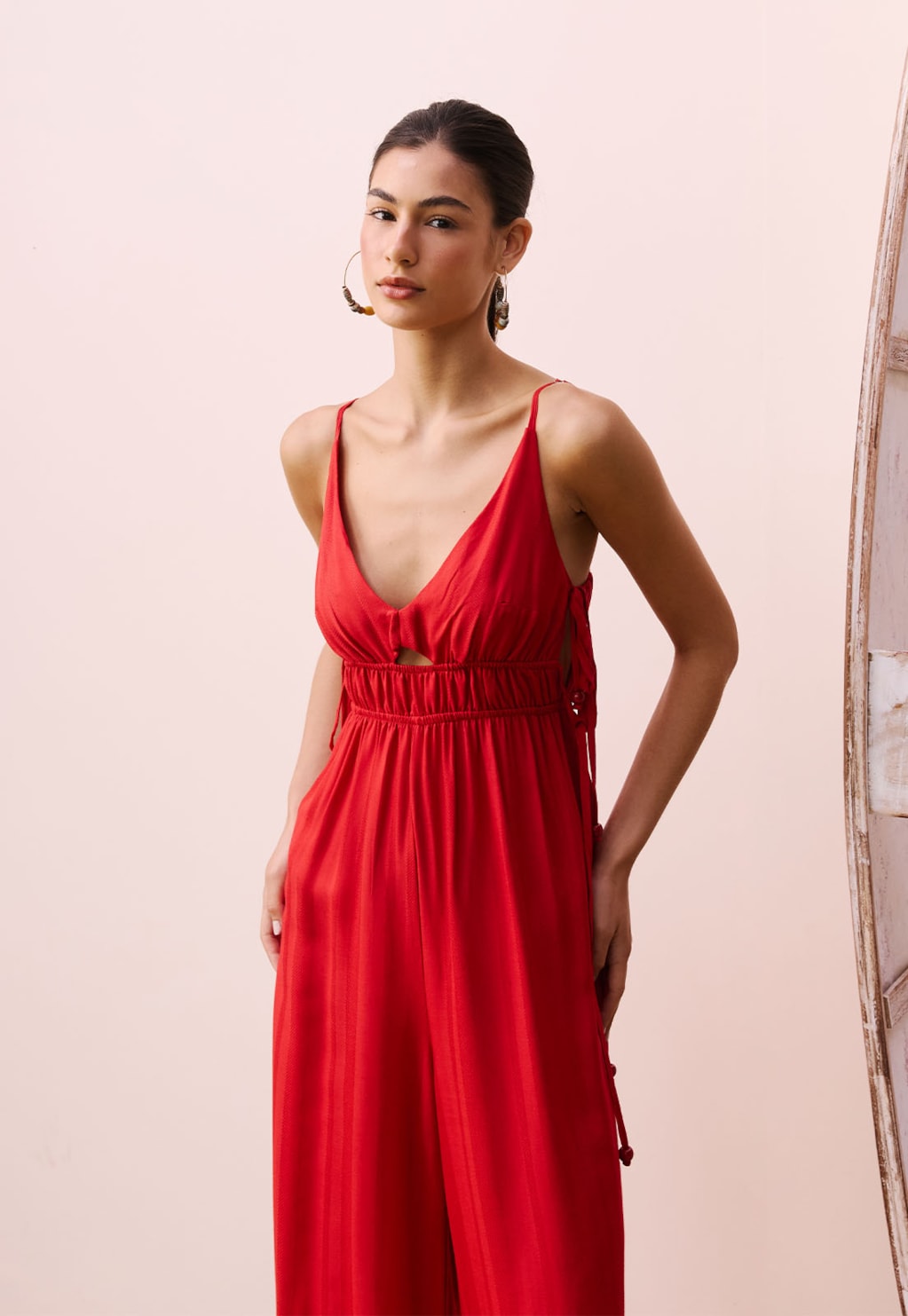 Macacão Decote V Túnel 