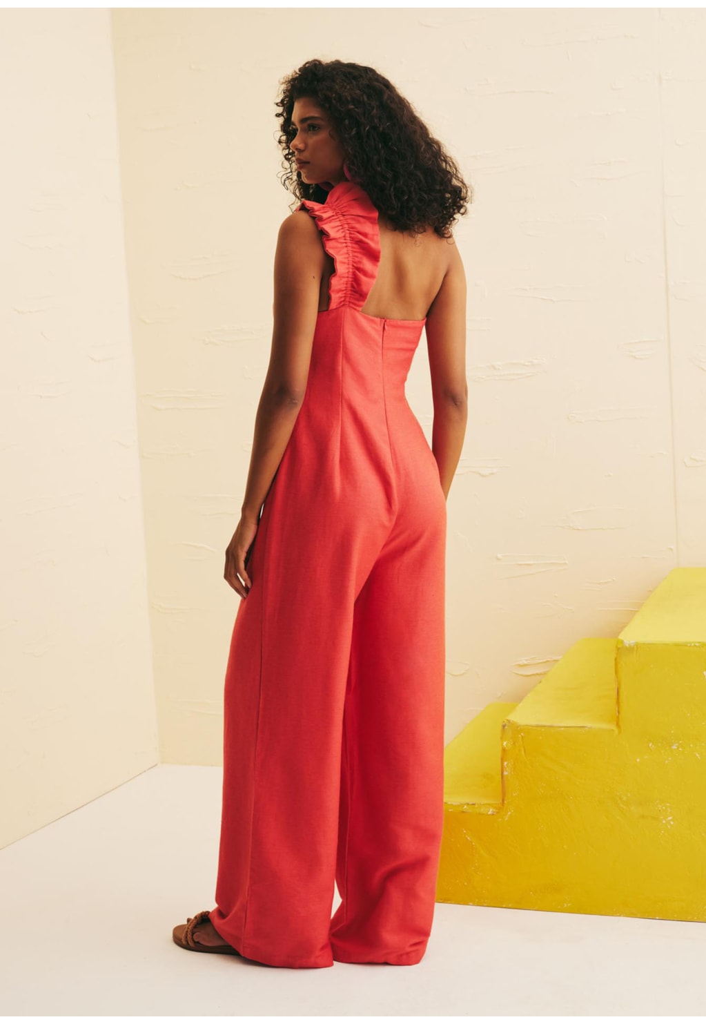 Macacão Detalhe Alça