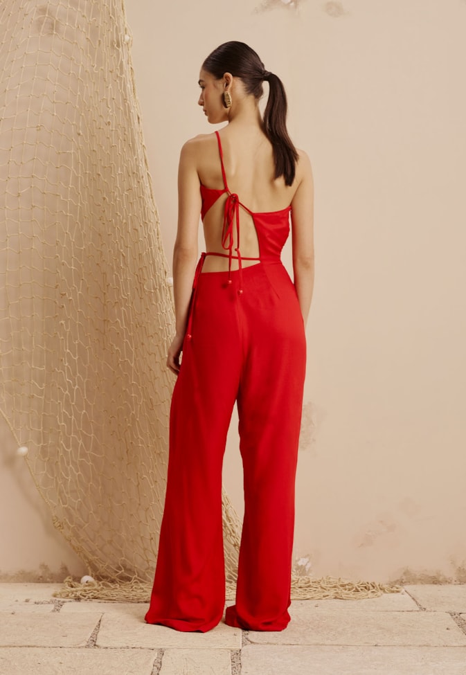 Macacão Flare Cut-Out