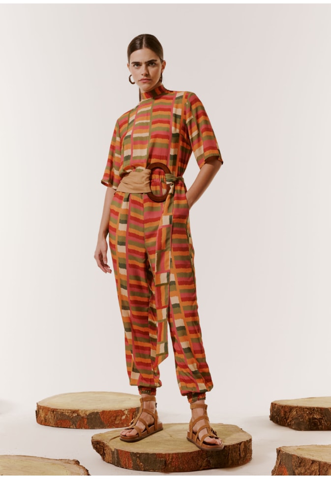 Macacão Gola Alta Estampado Ciranda