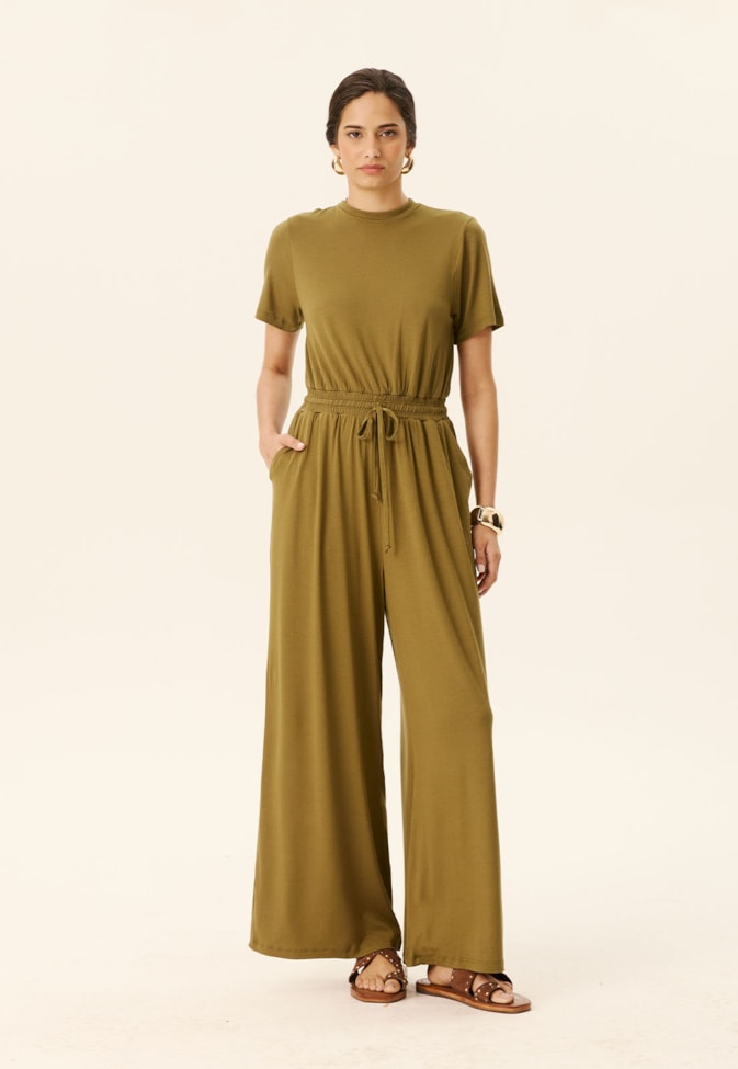 Macacão Golinha Alta Manga Curta