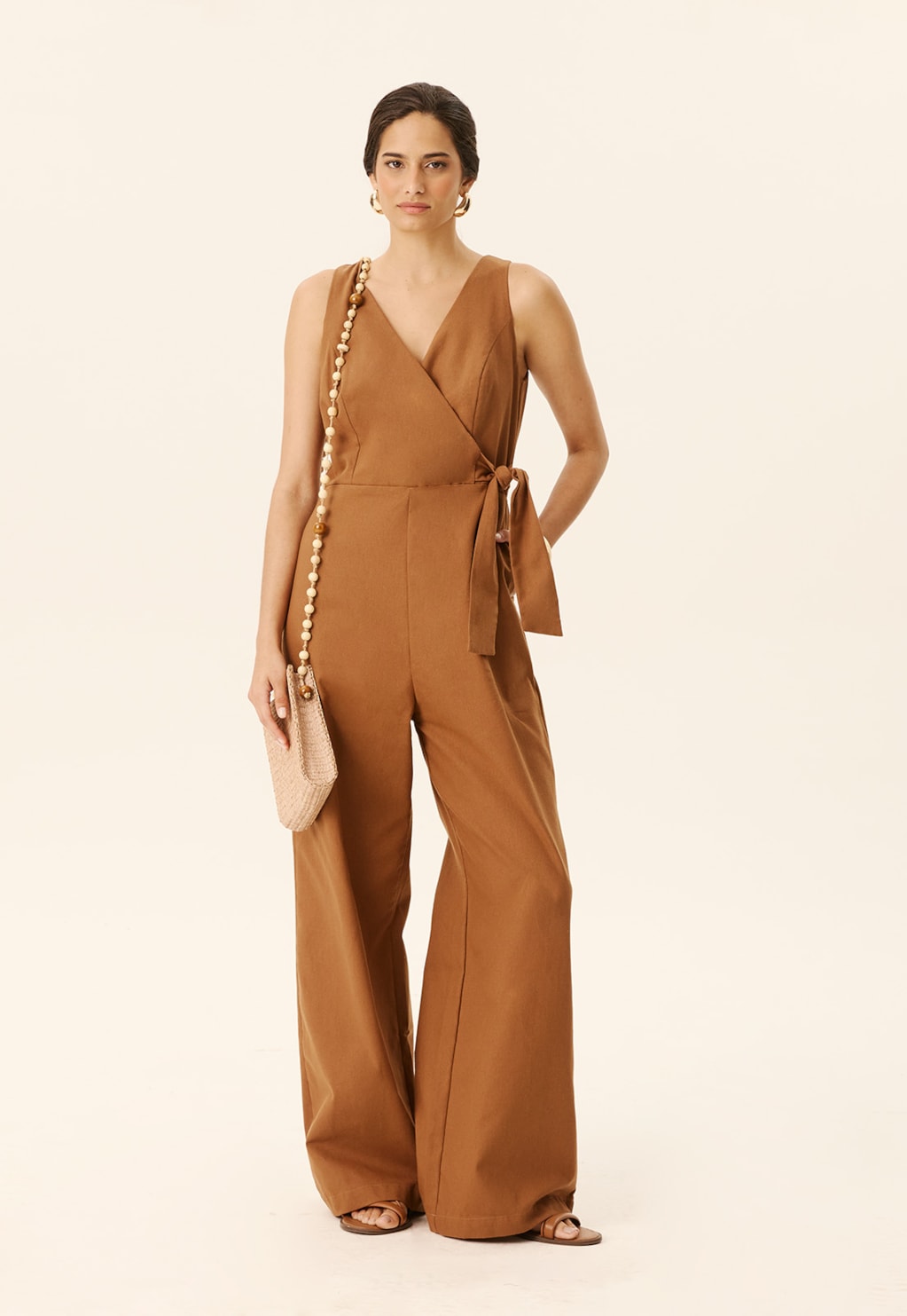 Macacão Nó Faixa Lateral