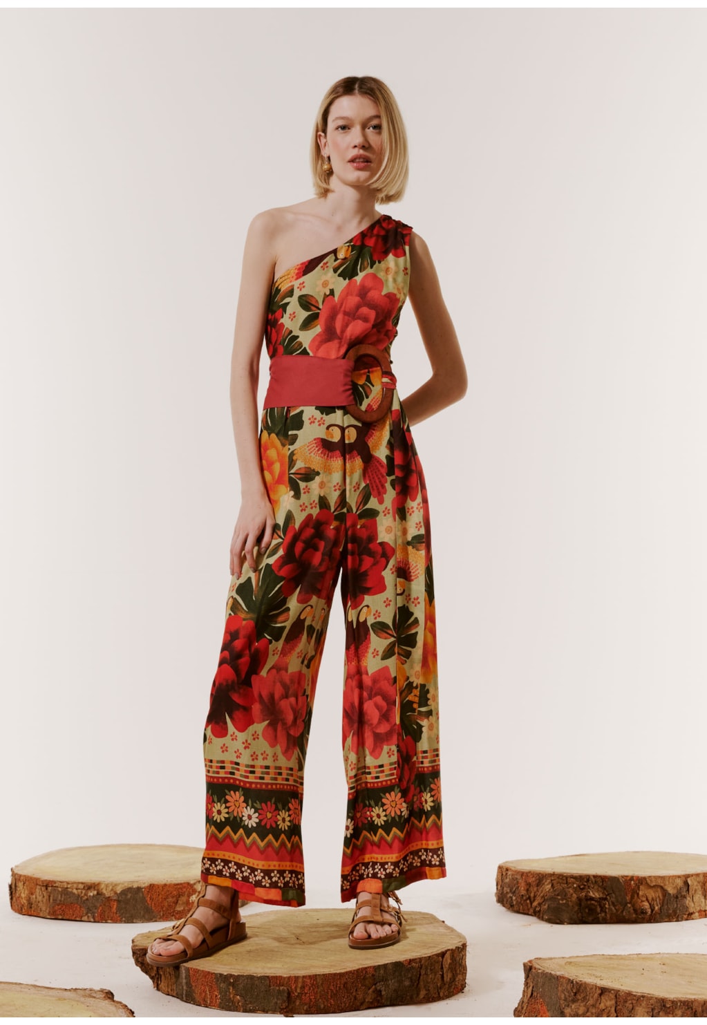 Macacão Ombro Só Estampado Aroeira