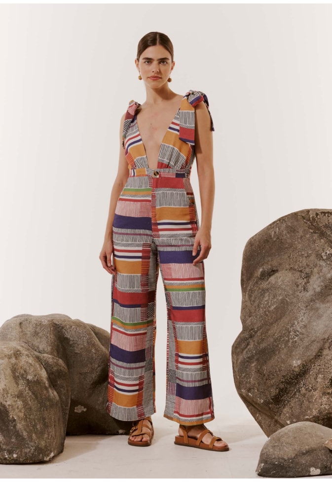 Macacão Pantalona Decote Fundo Estampado Ingá