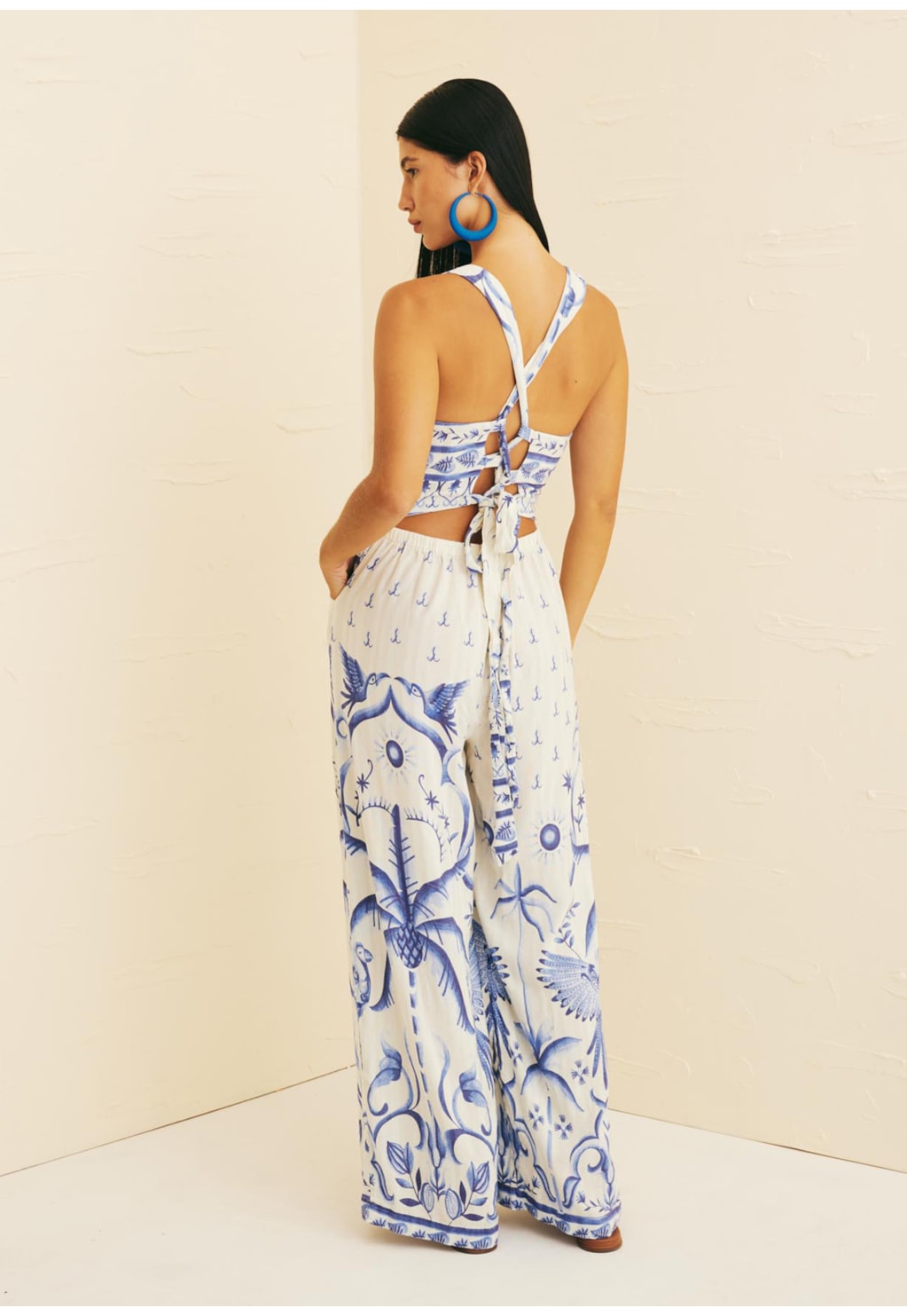 Macacão Pantalona Nó Busto Estampado Noronha