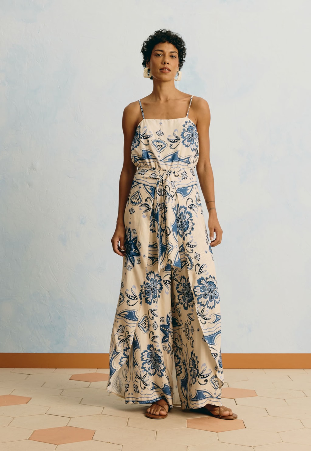 Macacão Pareô Estampado Jasmin Azul