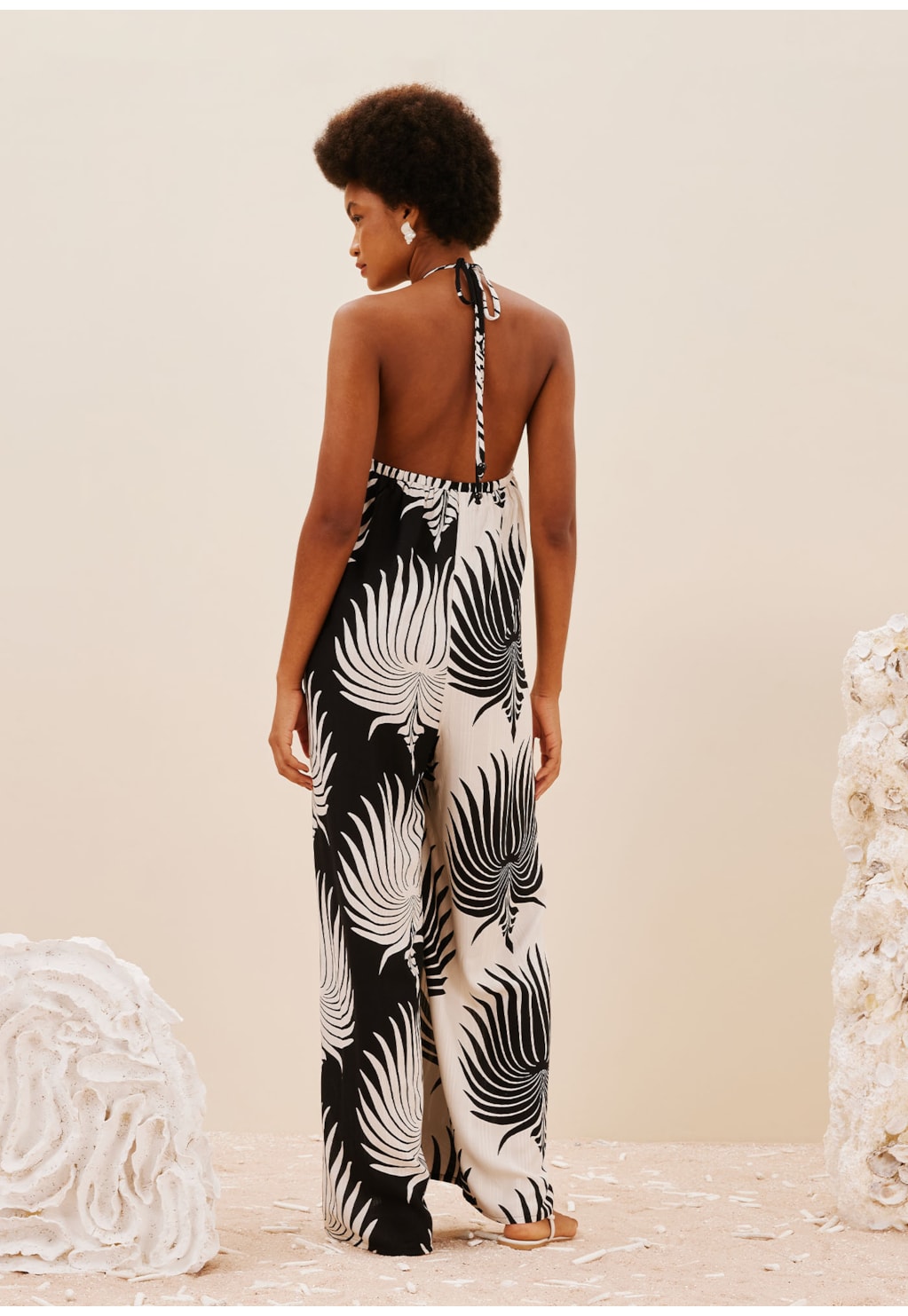 Macacão Quadrado Decote Estampado Leques