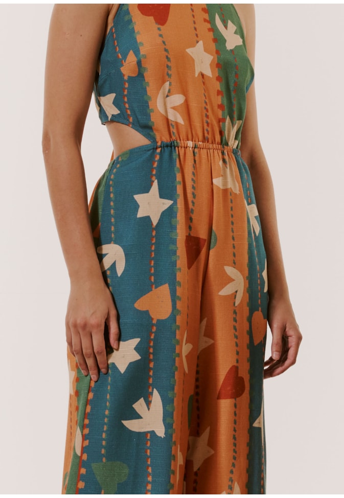 Macacão Recorte Costas Estampado Gravatá