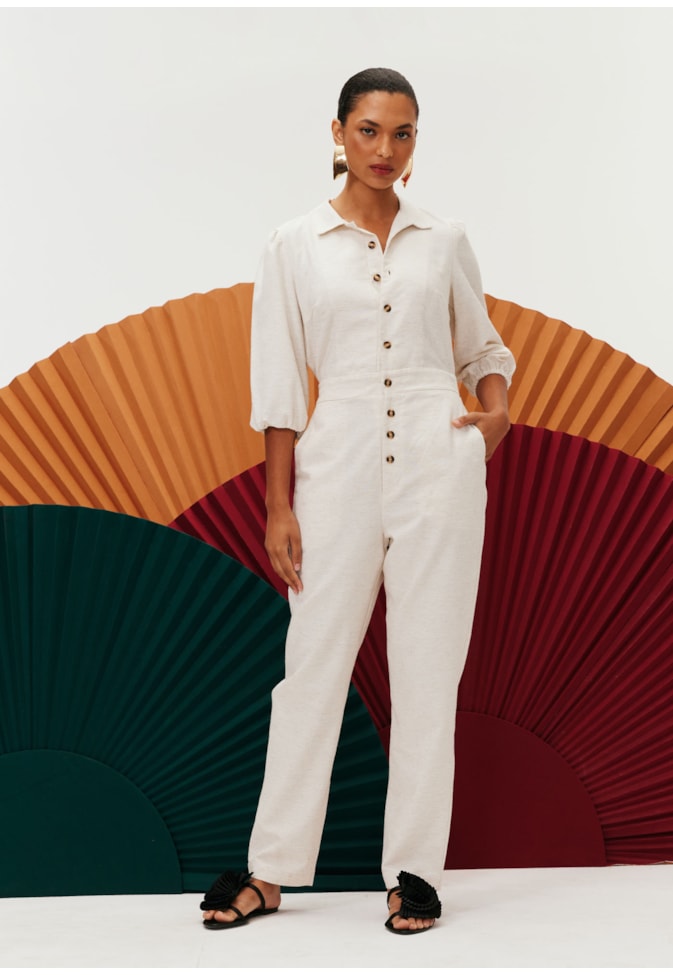 Macacão Tecido Botões Frontais