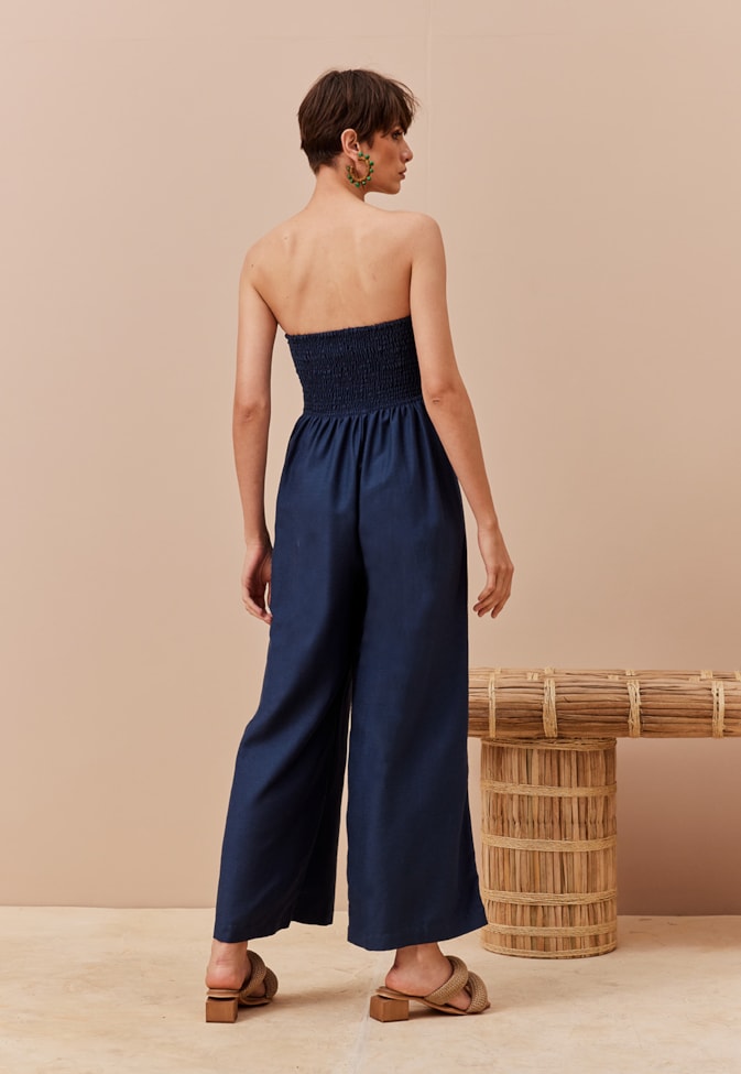 Macacão Tomara que caia Assimétrico