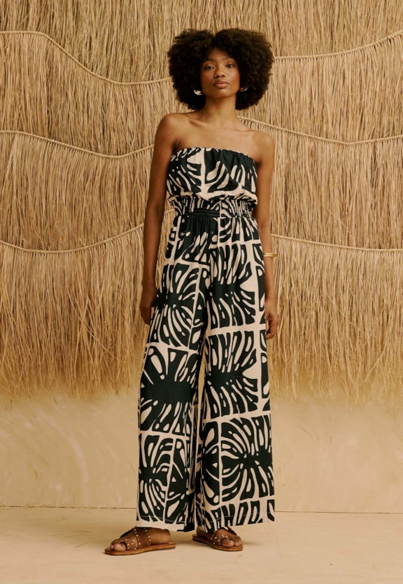 Macacão Tomara Que Caia Estampado Totora Vista Frontal