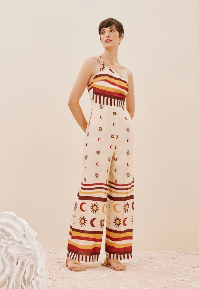 Macacão Um Ombro Só Estampado Dunas Douradas