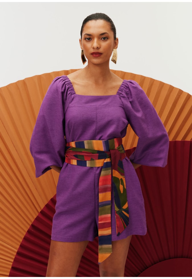 Macaquinho Decote Pala