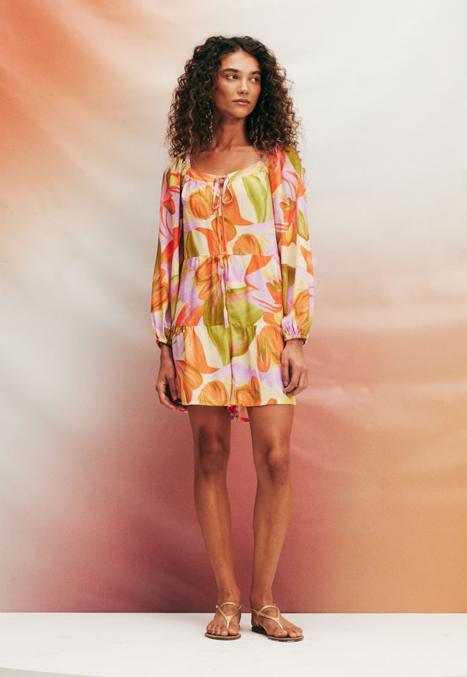 Macaquinho Detalhe Babados Estampado Fulo