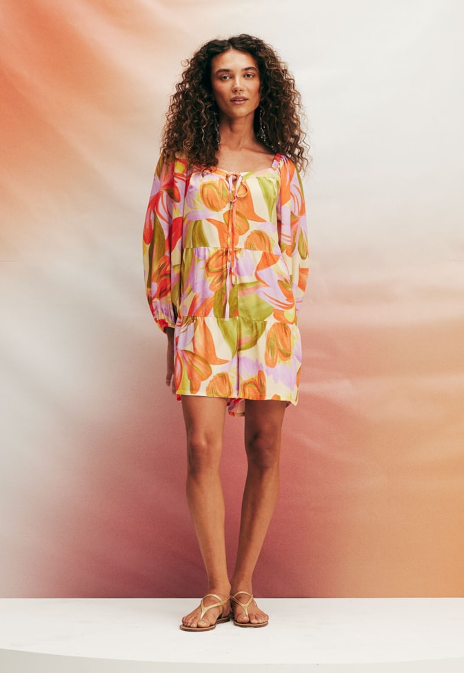 Macaquinho Detalhe Babados Estampado Fulo