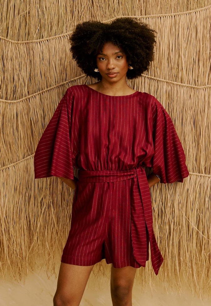 Macaquinho Liso com Faixa 