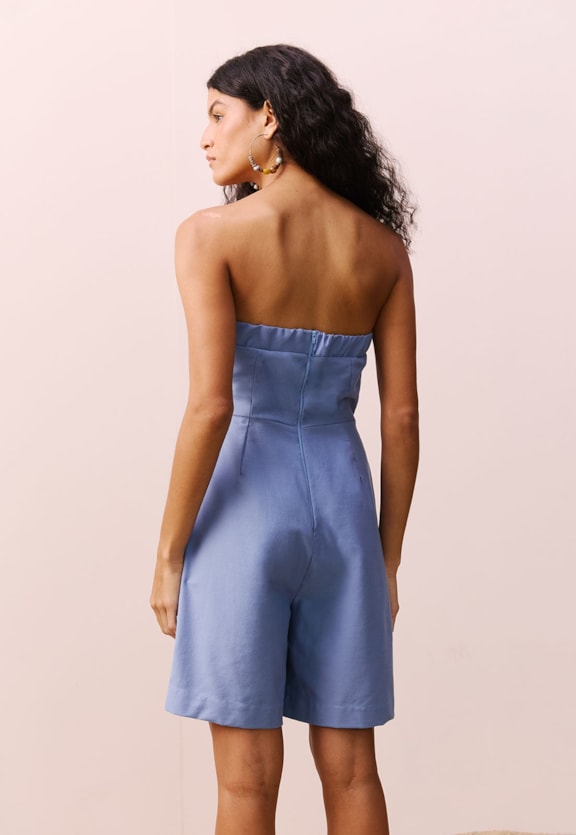 Macaquinho Tomara Que Caia Vista Traseira