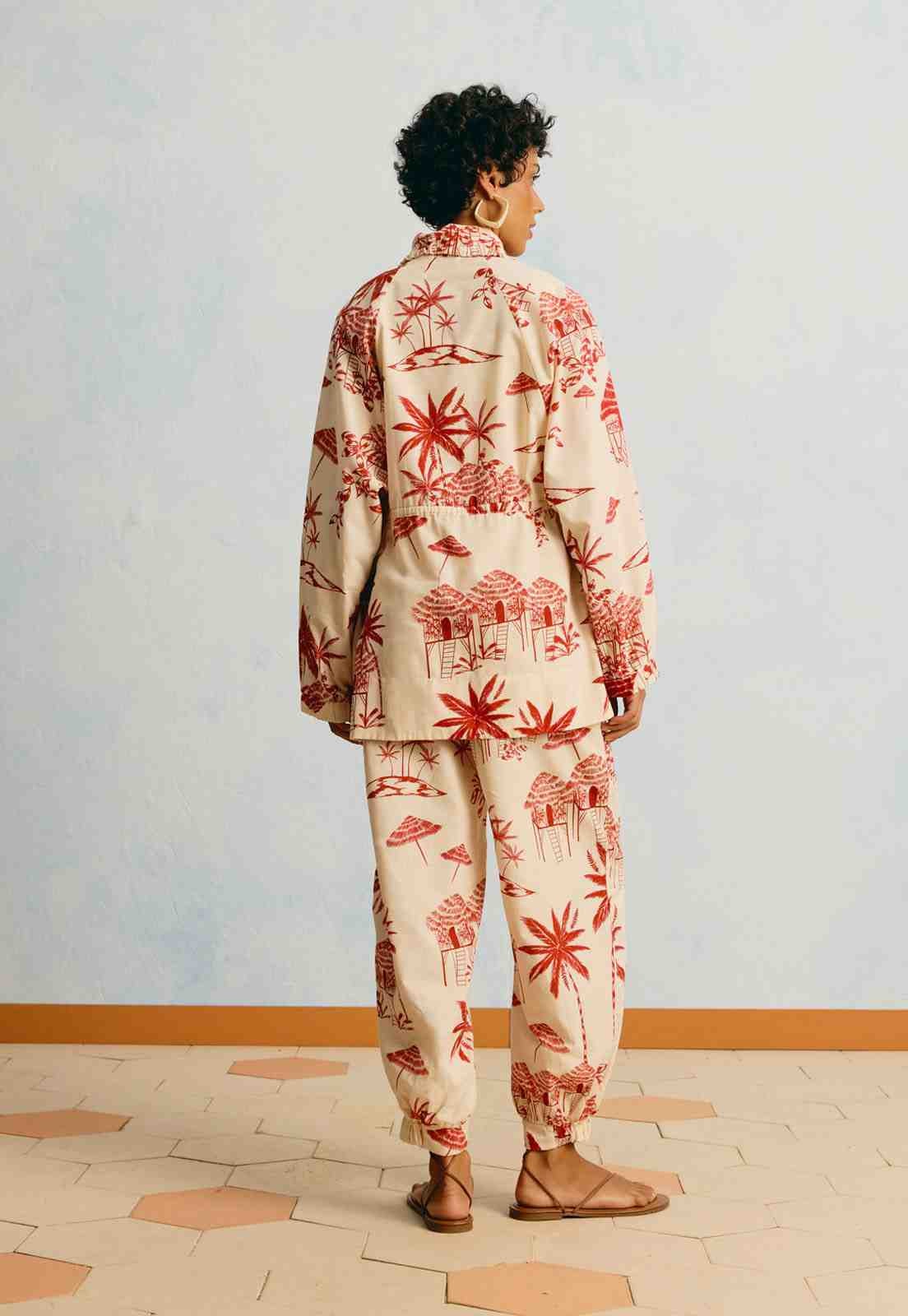 Parka Estampada La Playa Blanca Vista Traseira