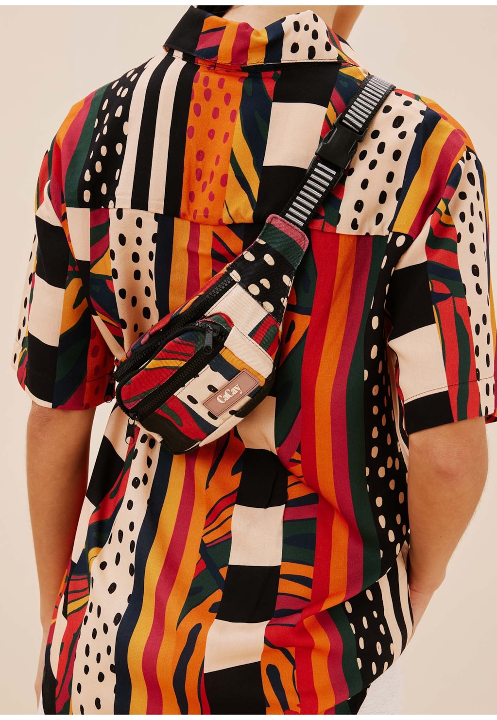 Pochete Bora Lá Estampada Terra