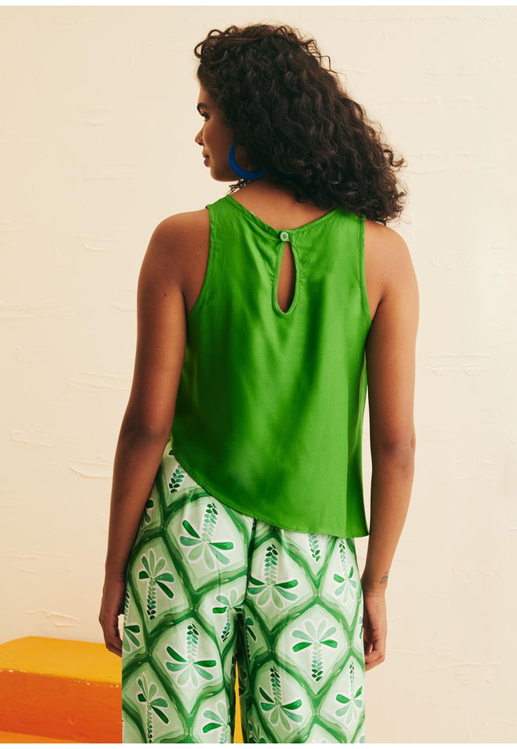 Regata Cropped Assimétrica