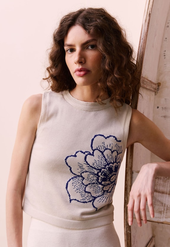 Regata Tricot Jacquard Flor Vista Frontal