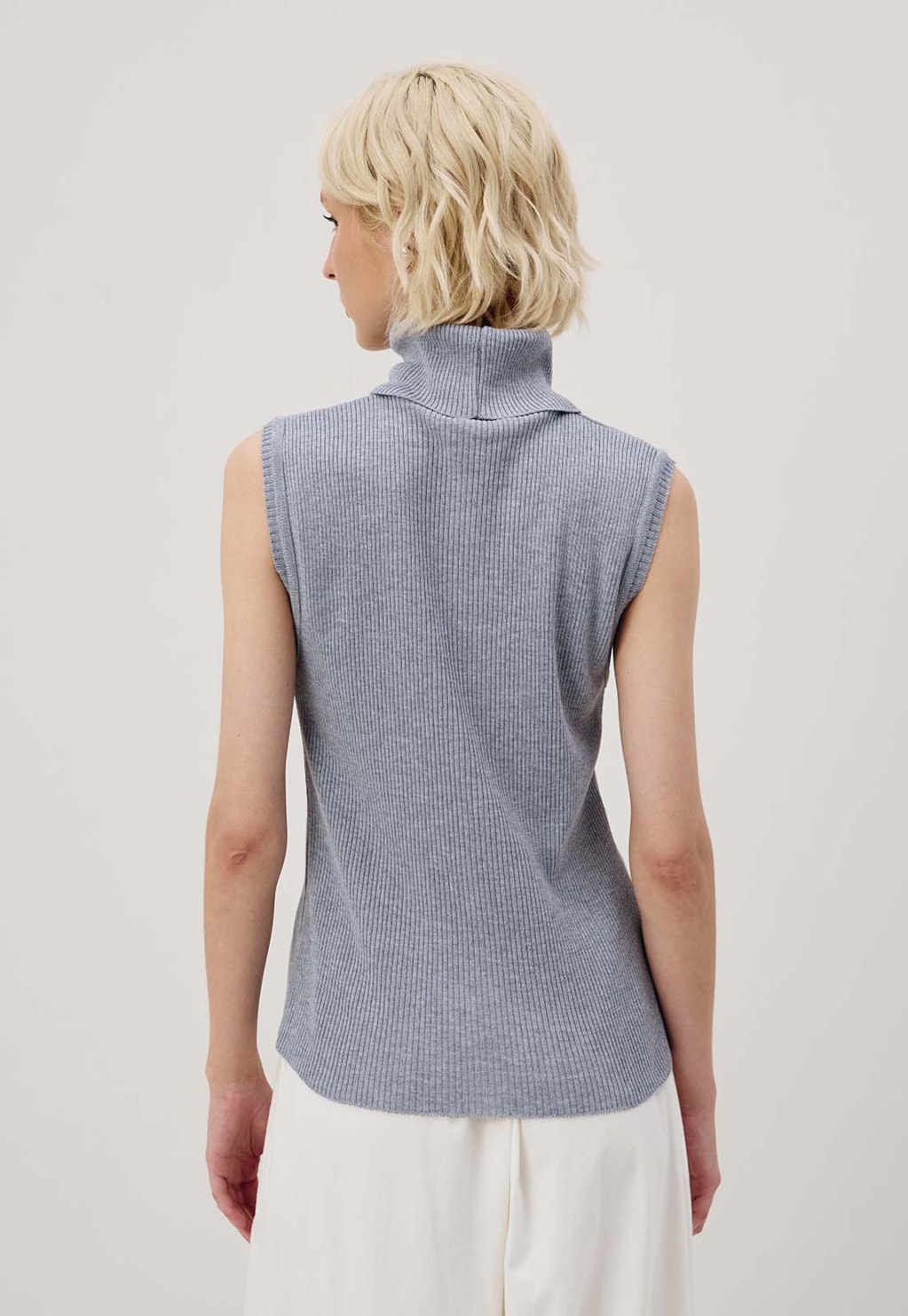 Regatinha Gola Alta Tricot