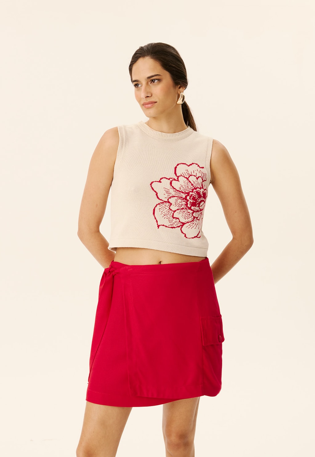 Saia Curta Transpassada Com Bolso