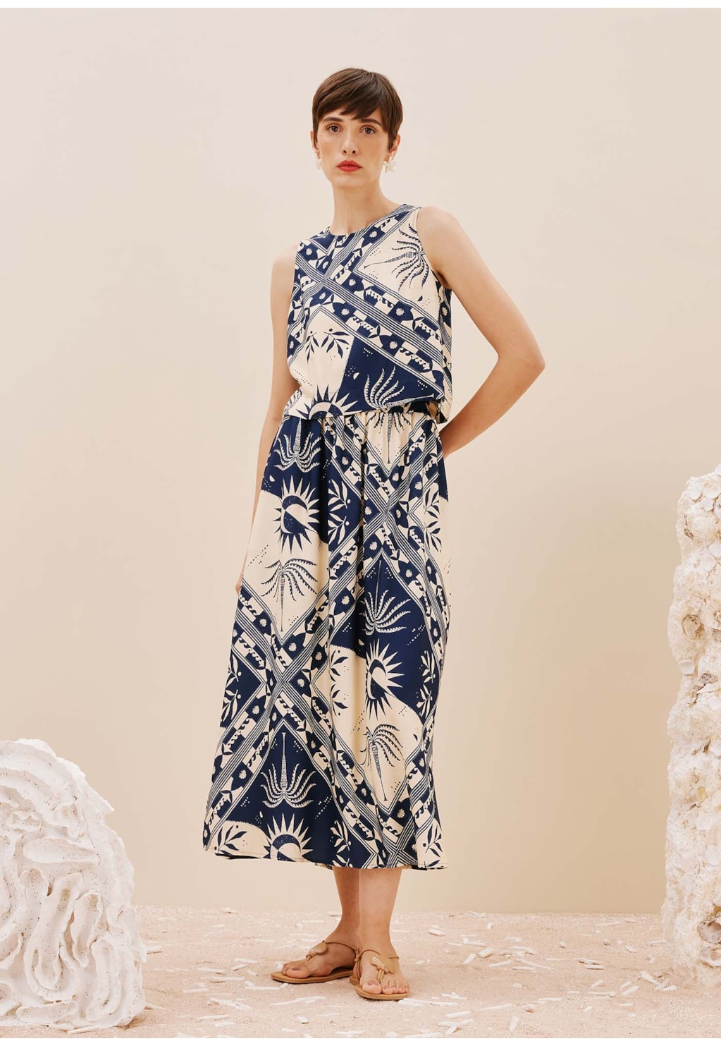 Saia Evasê Elástico Cintura Estampada Céu