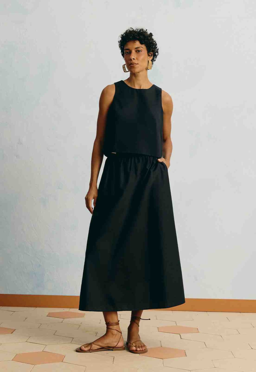 Saia Lisa Maxi Midi Bolsos