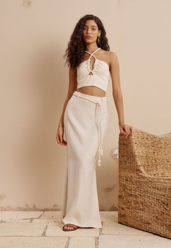 Saia Longa Cinto Corda Vista Frontal