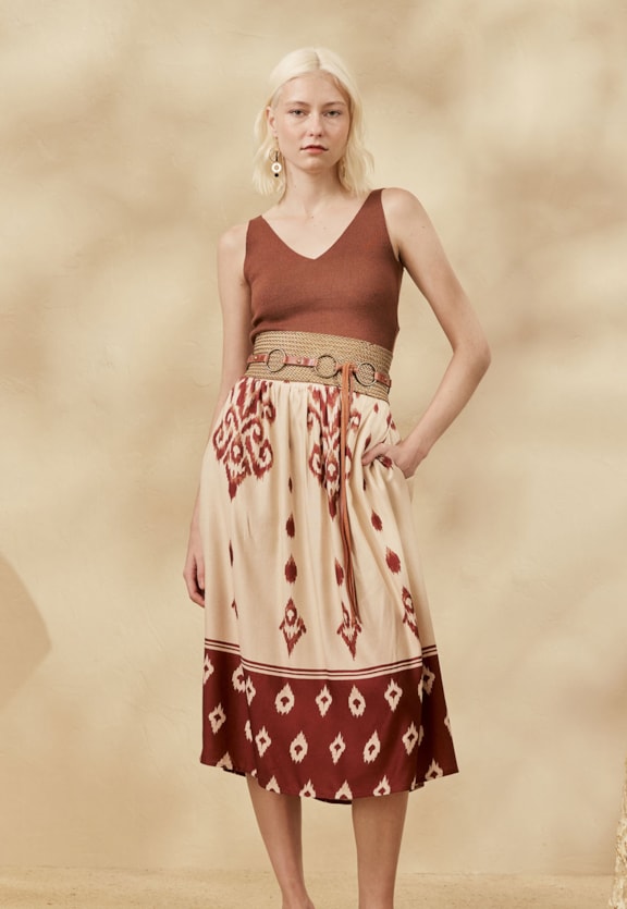 Saia Maxi Midi Estampada La Pacha Vista Frontal