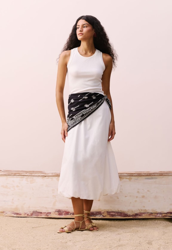 Saia Midi Balonê Vista Traseira