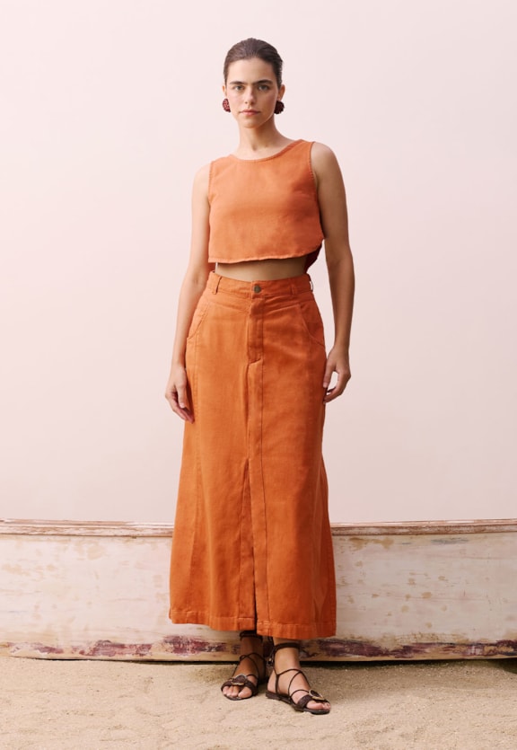 Saia Sarja Fenda Vista Frontal