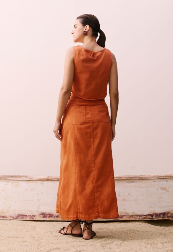 Saia Sarja Fenda Vista Traseira