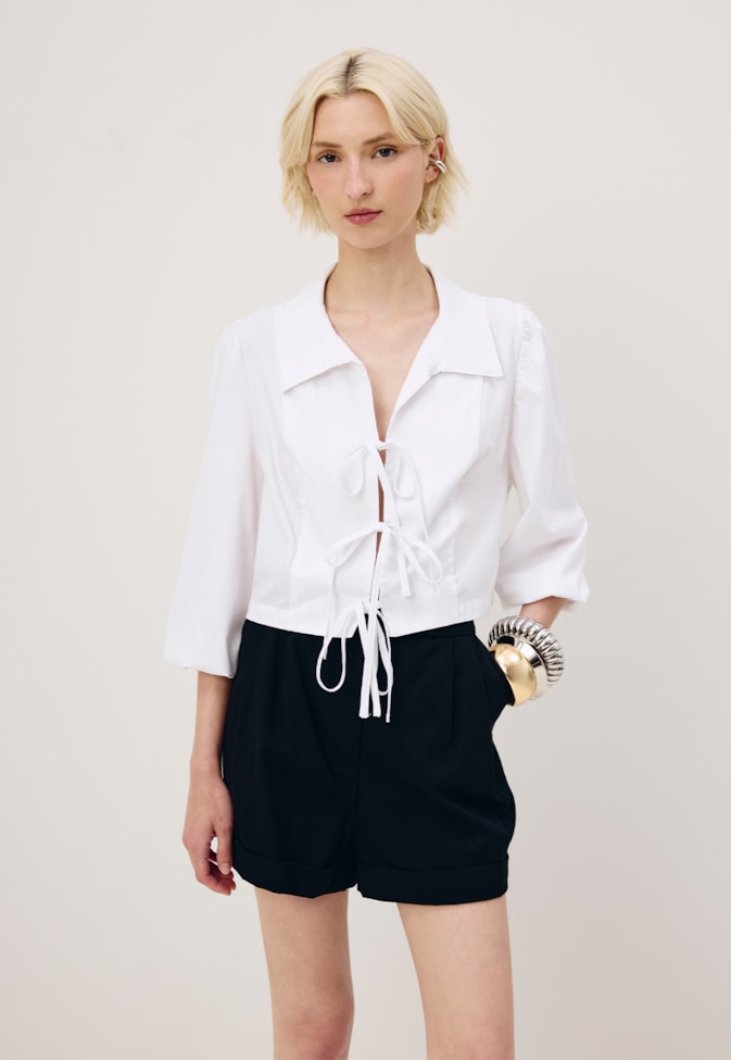 Short Alfaiataria com Pregas