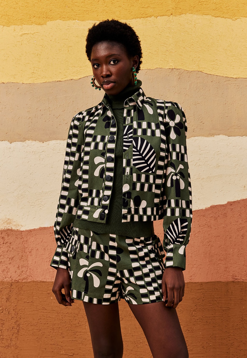 Short Bolso Estampado Pucara