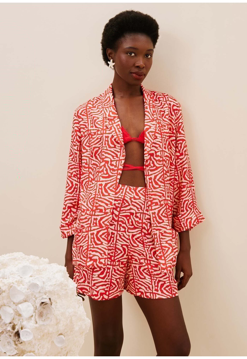 Short Curto Estampado Costas dos Corais