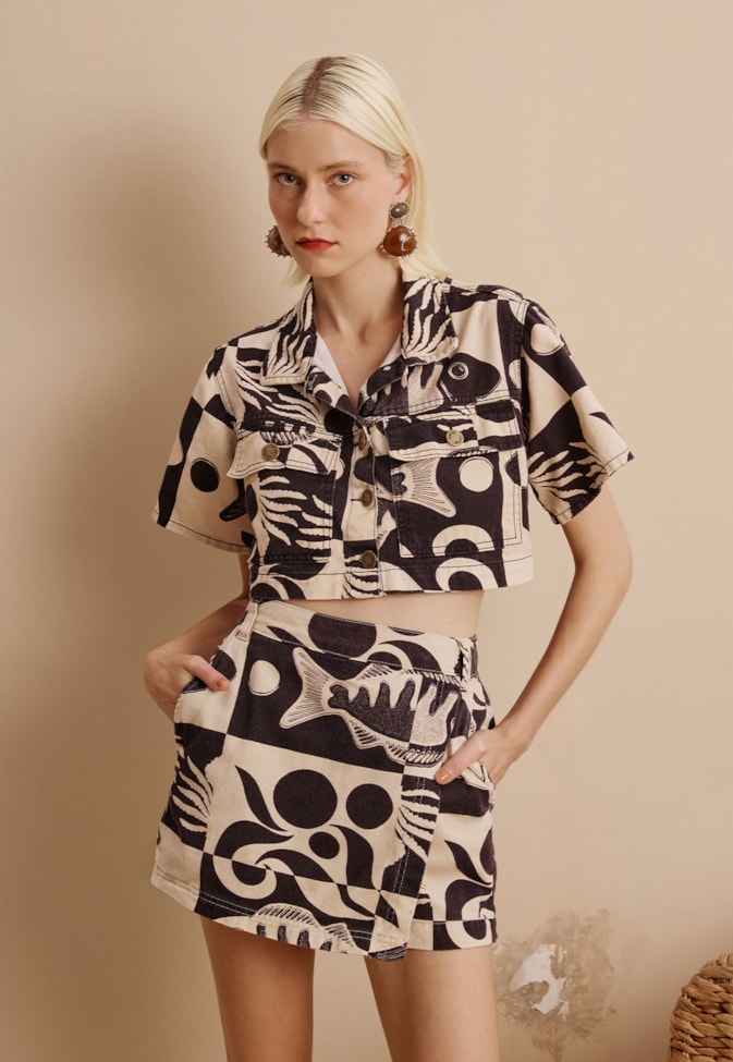 Short Saia Sarja Estampado Tucunaré