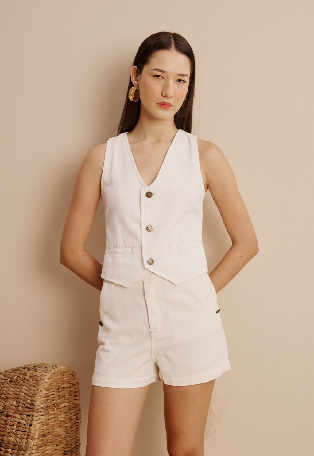 Short Sarja Alfaiataria Detalhe Concha