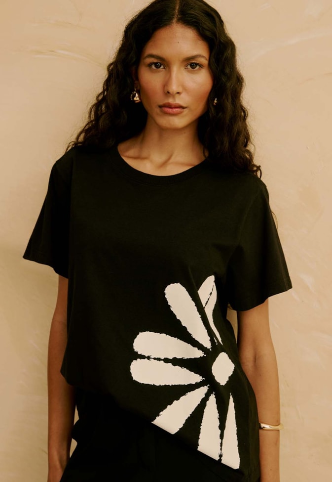 T-Shirt Flor Lateral
