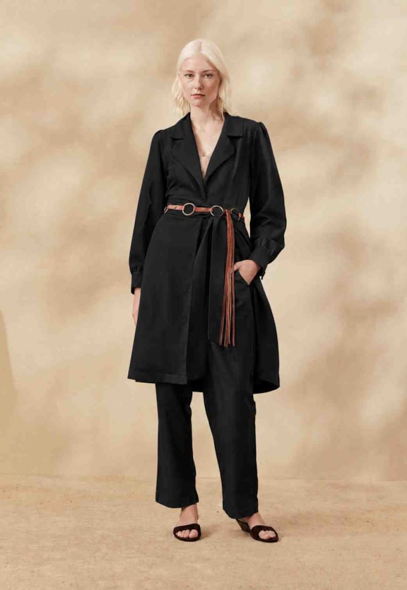 Trench Coat Amarração Vista Frontal