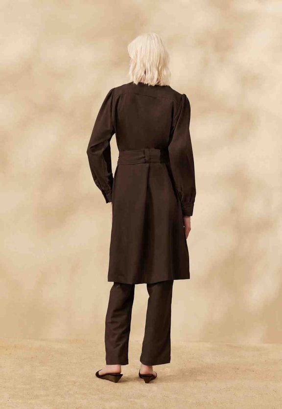 Trench Coat Amarração Vista Traseira