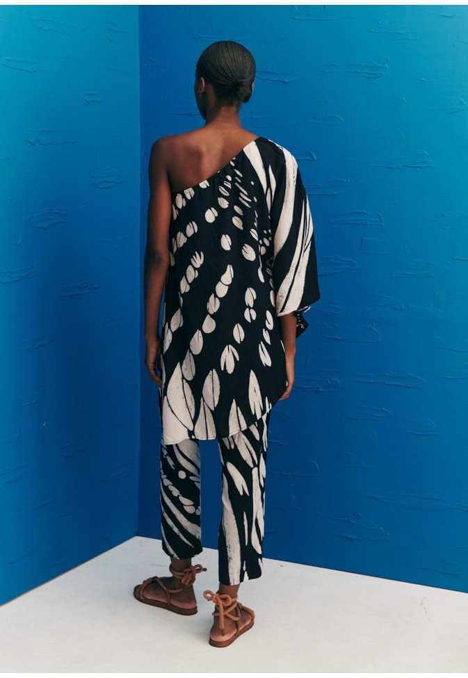 Túnica Assimétrica Manga Estampada Colombiana