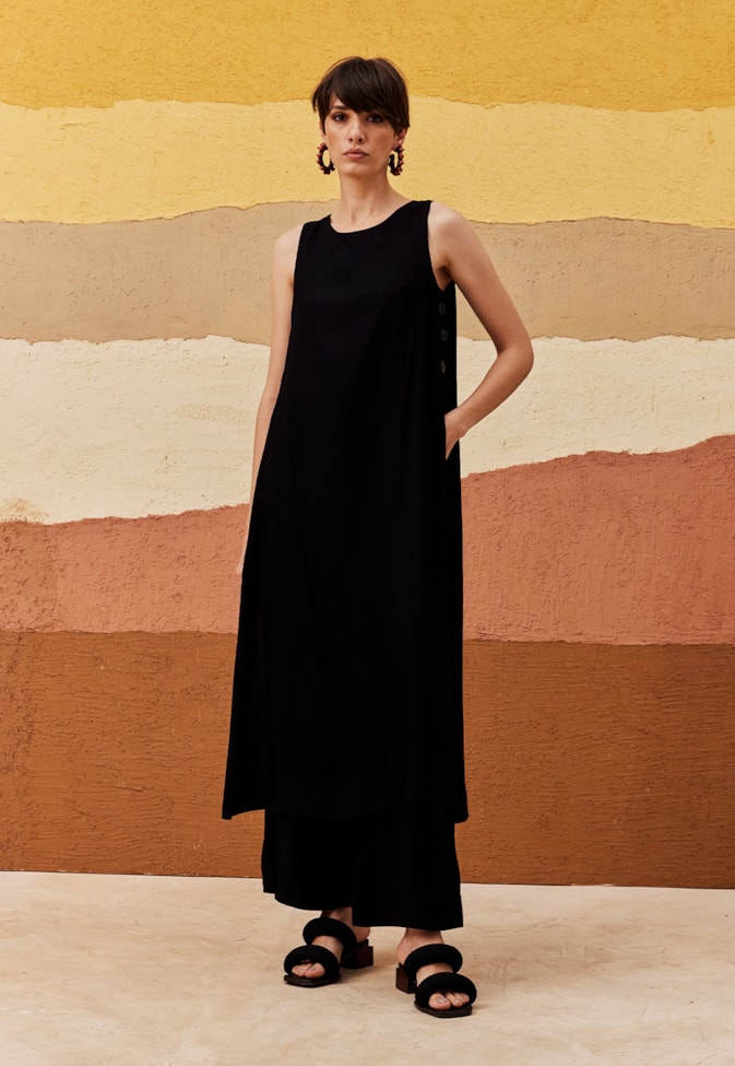 Veste Alongada Botão Lateral