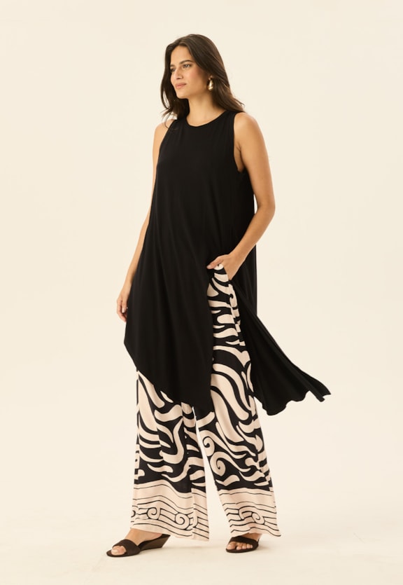 Veste Assimétrica Vista Frontal