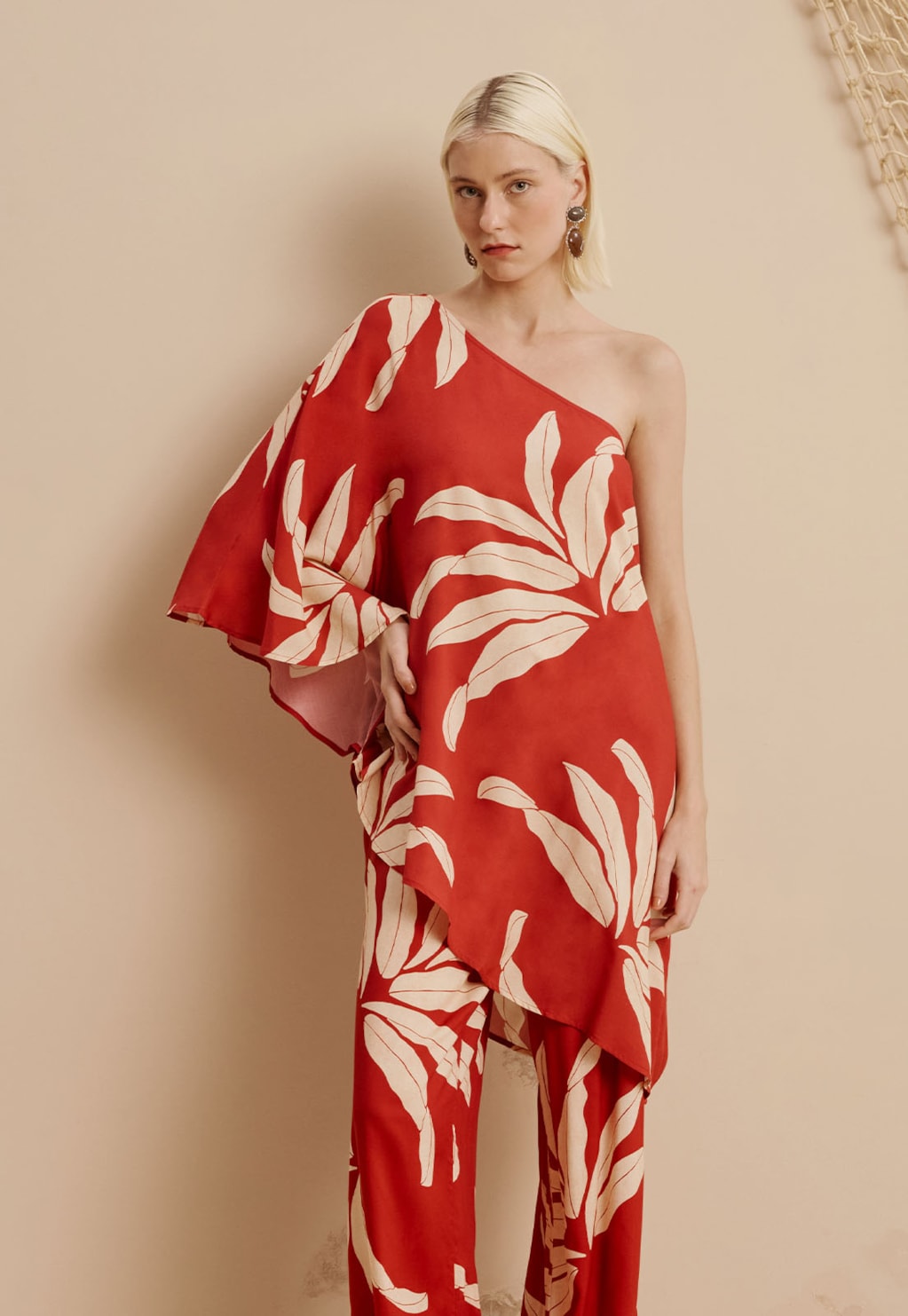 Veste Assimétrica Com Manga Estampada Tucumã