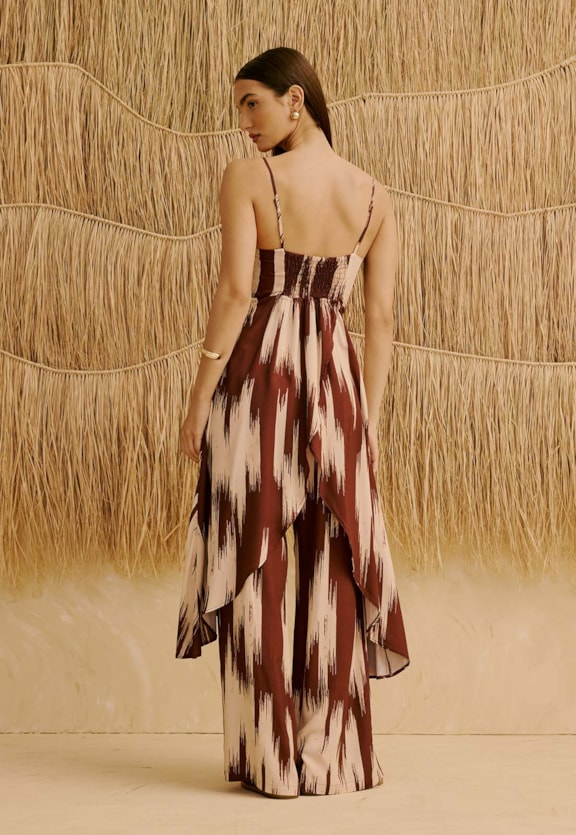 Veste com Babado no Decote Estampada Amantani Vista Traseira