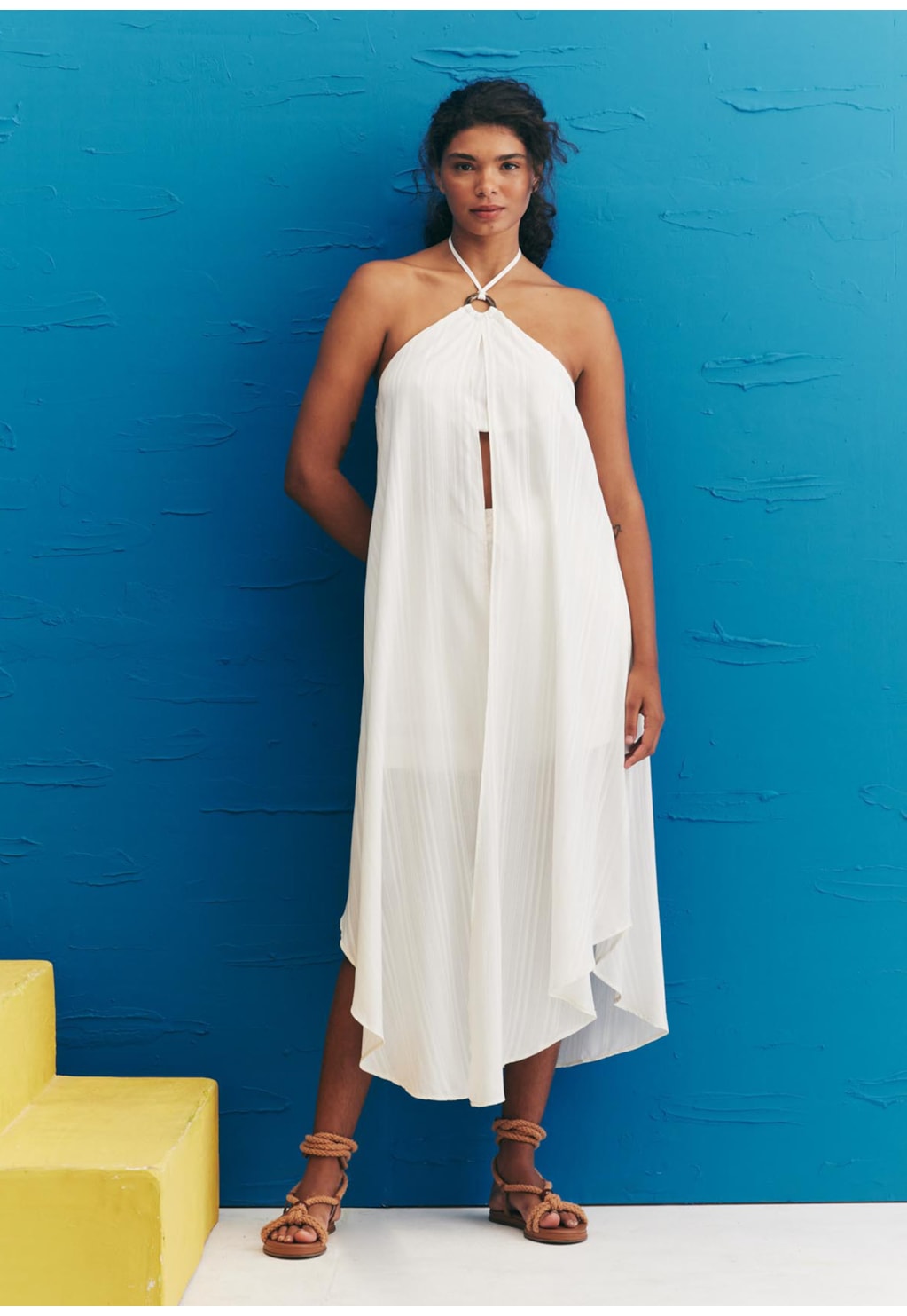 Veste Detalhe Argola Pescoço