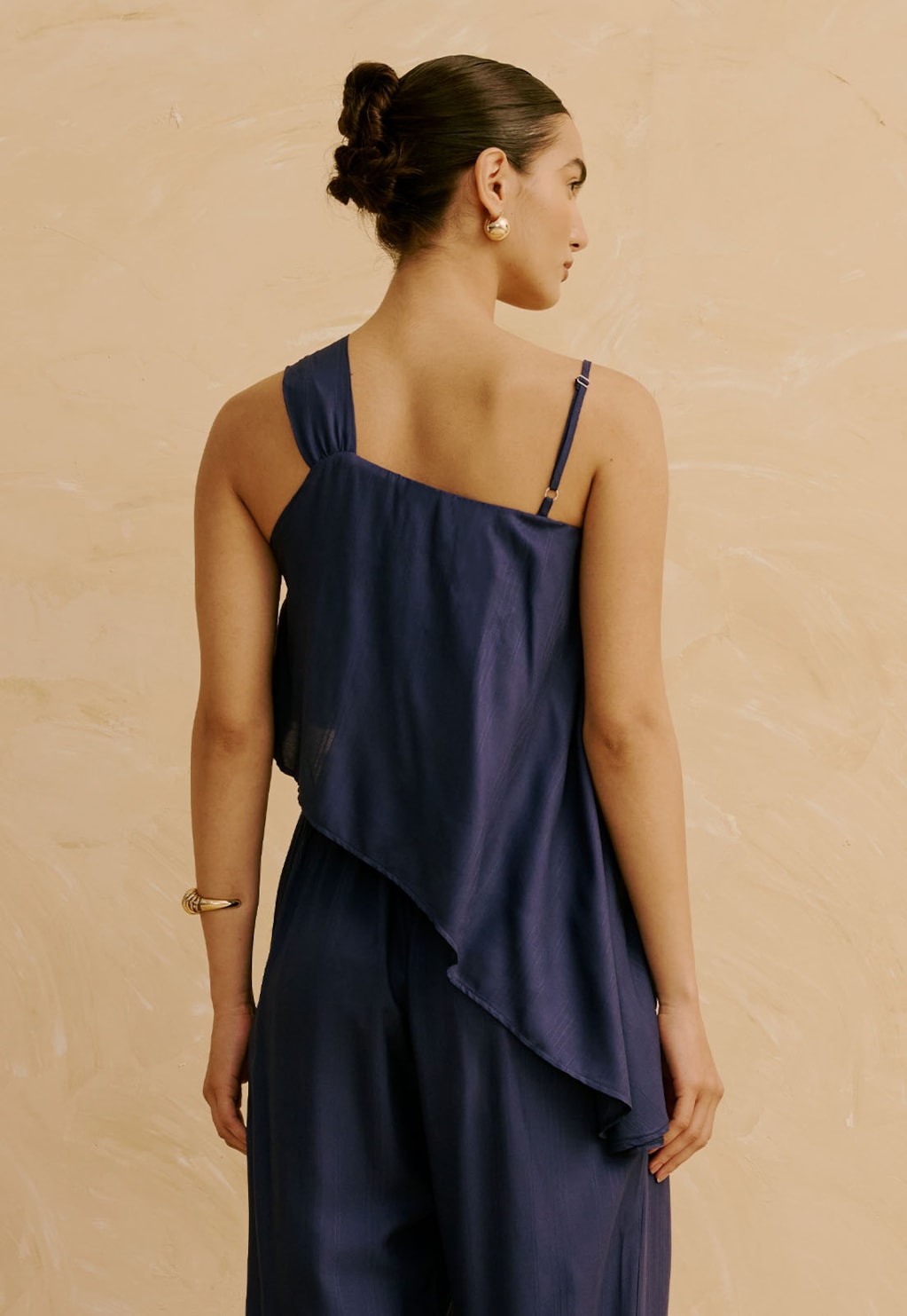 Veste Lisa com Ponta Cascata